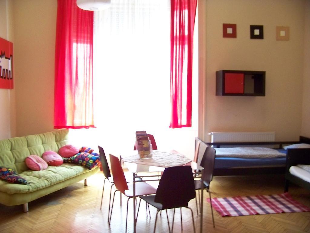 Animation City Hostel Budapeszt Pokój zdjęcie